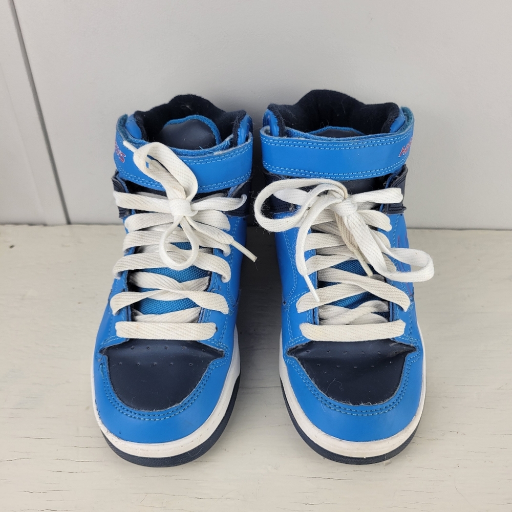 Heely's Boy Youth 5 Blue and Black Voyager Sneaker